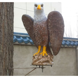 Winged Eagle met draailager
