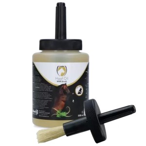 Excellent Horse Hoof Oil Tea Tree 500 ml met borstel