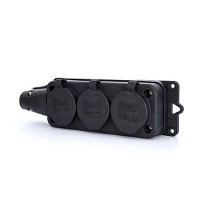 Stekkerdoos RA rubber 3 voudig met deksel IP44